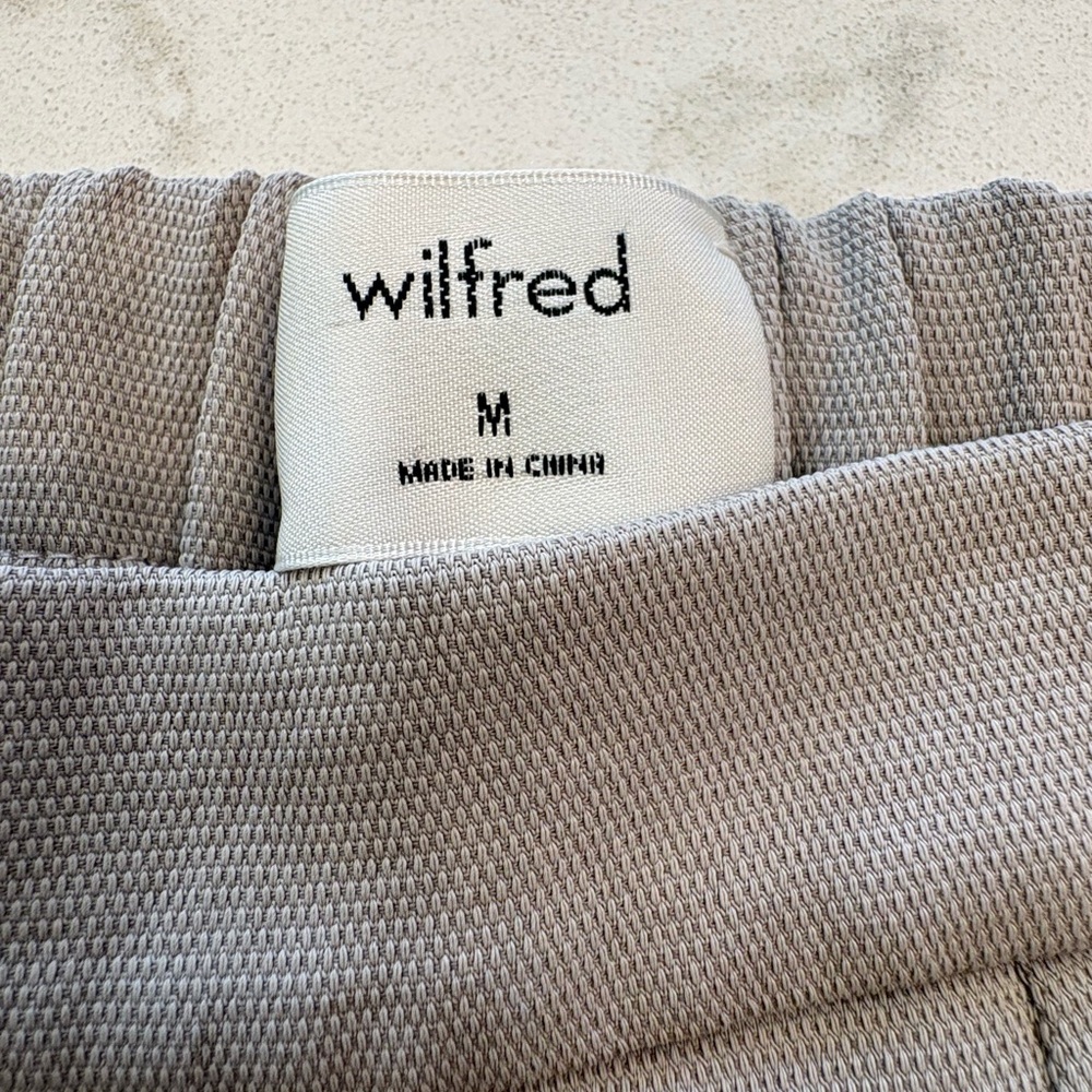 Wilfred Beige Waffle-Knit Women’s Shorts